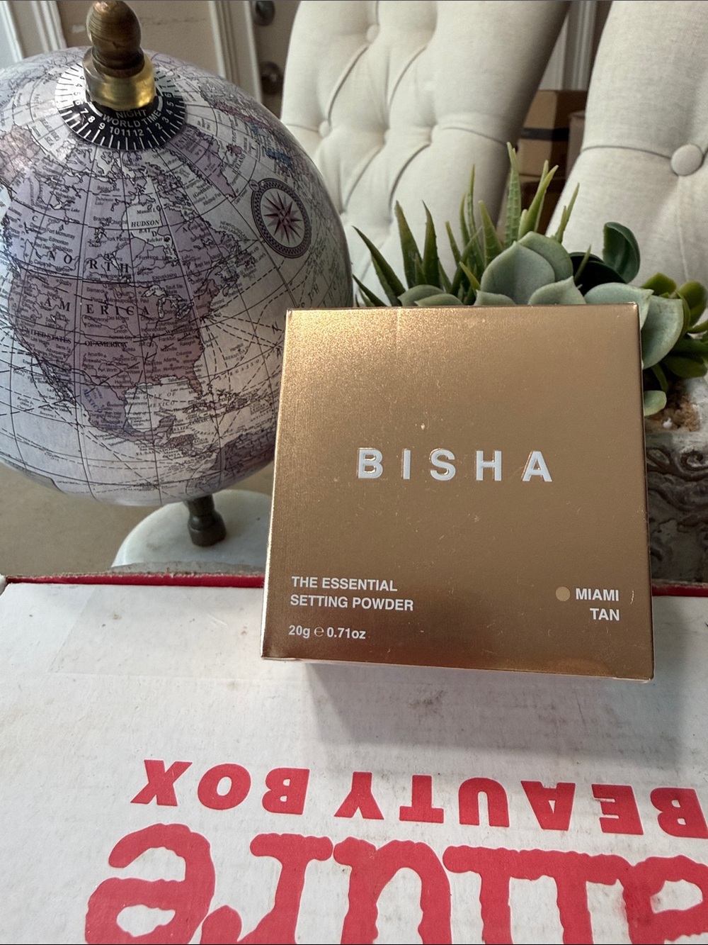 BISHA Essential Setting Powder-MIAMI TAN full-Size! Sealed NWT